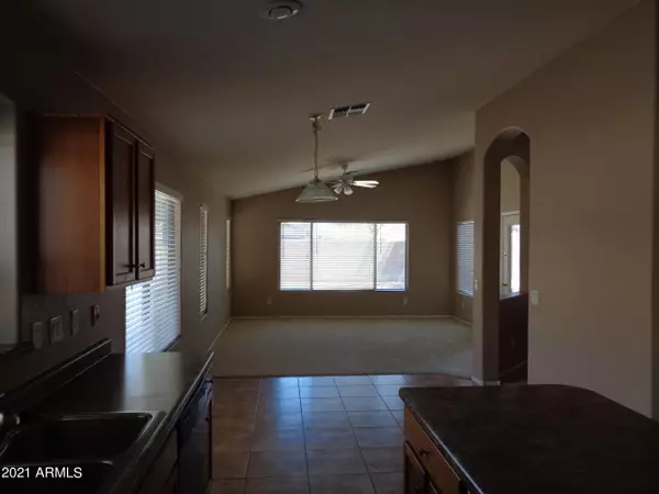 Maricopa, AZ 85138,43447 W SUNLAND Drive