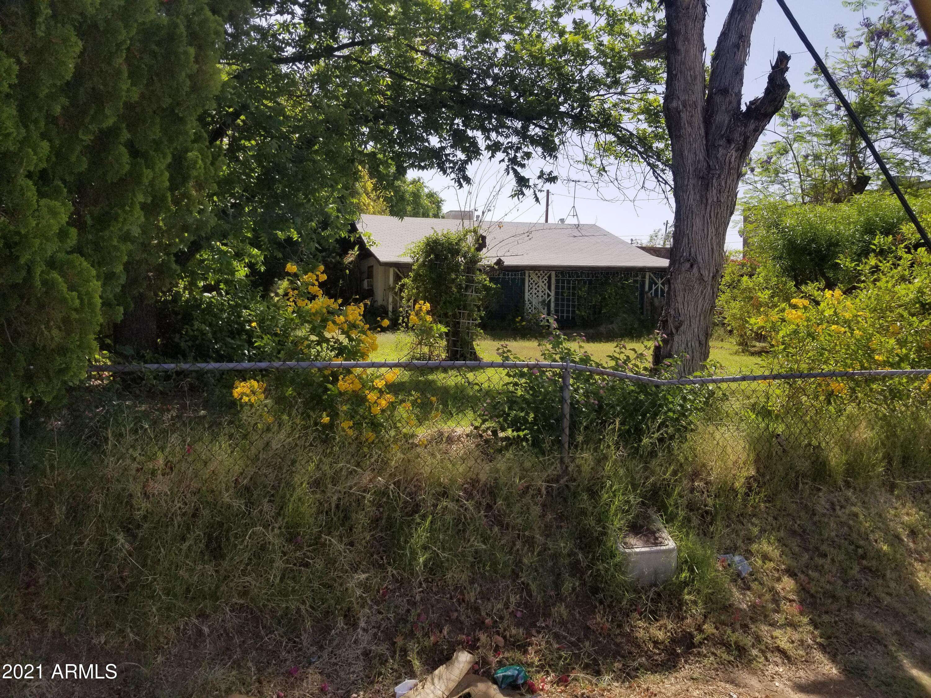 Phoenix, AZ 85008