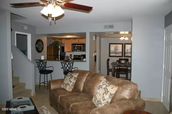 Mesa, AZ 85201,745 N DOBSON Road #141