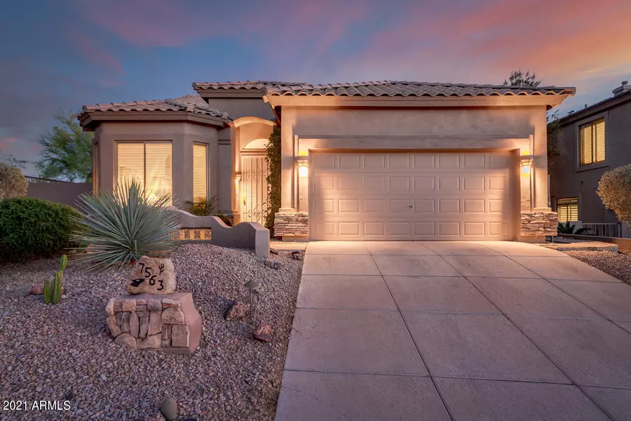 7563 E WOLF CANYON Street, Mesa, AZ 85207