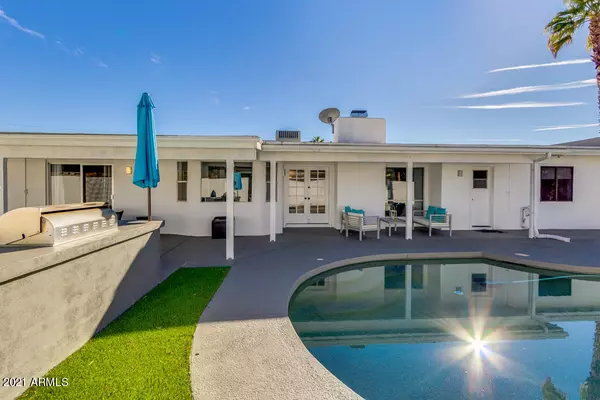 Scottsdale, AZ 85254,6844 E THUNDERBIRD Road