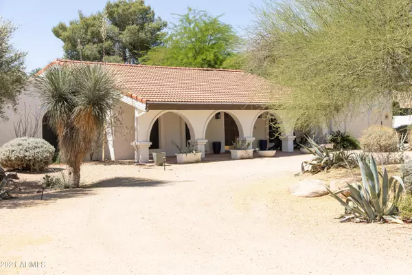 Paradise Valley, AZ 85253,5115 E BERNEIL Drive