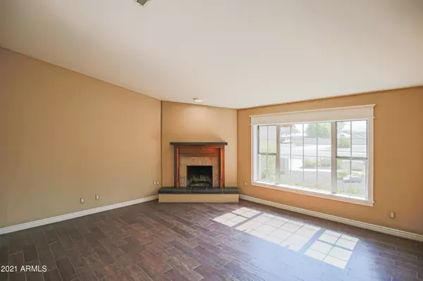 Scottsdale, AZ 85254,13840 N 64th Street