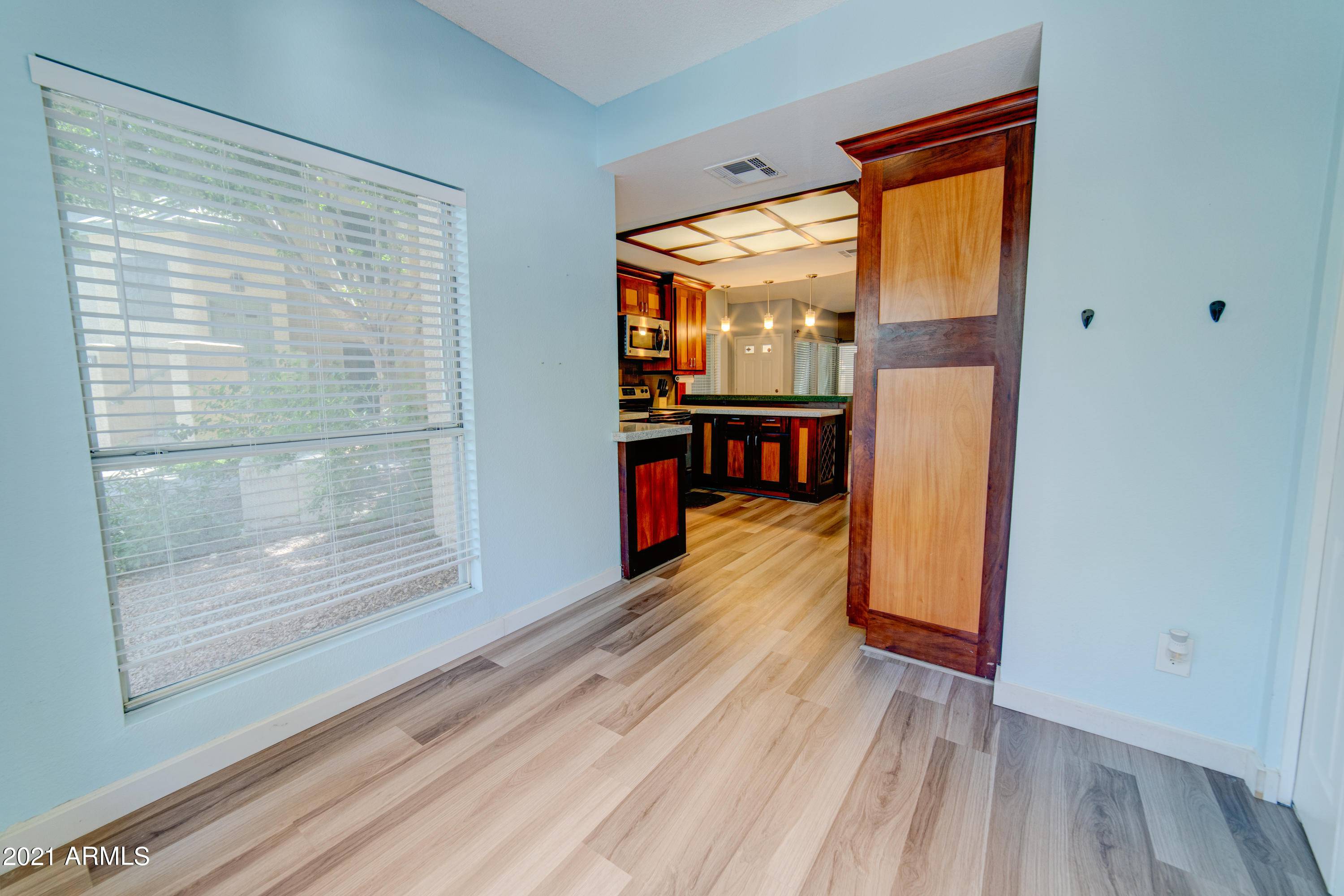 Phoenix, AZ 85034,101 N 7TH Street #142