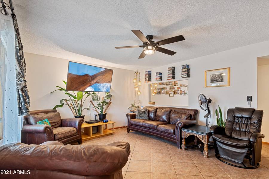 1904 E LIBRA Drive, Tempe, AZ 85283