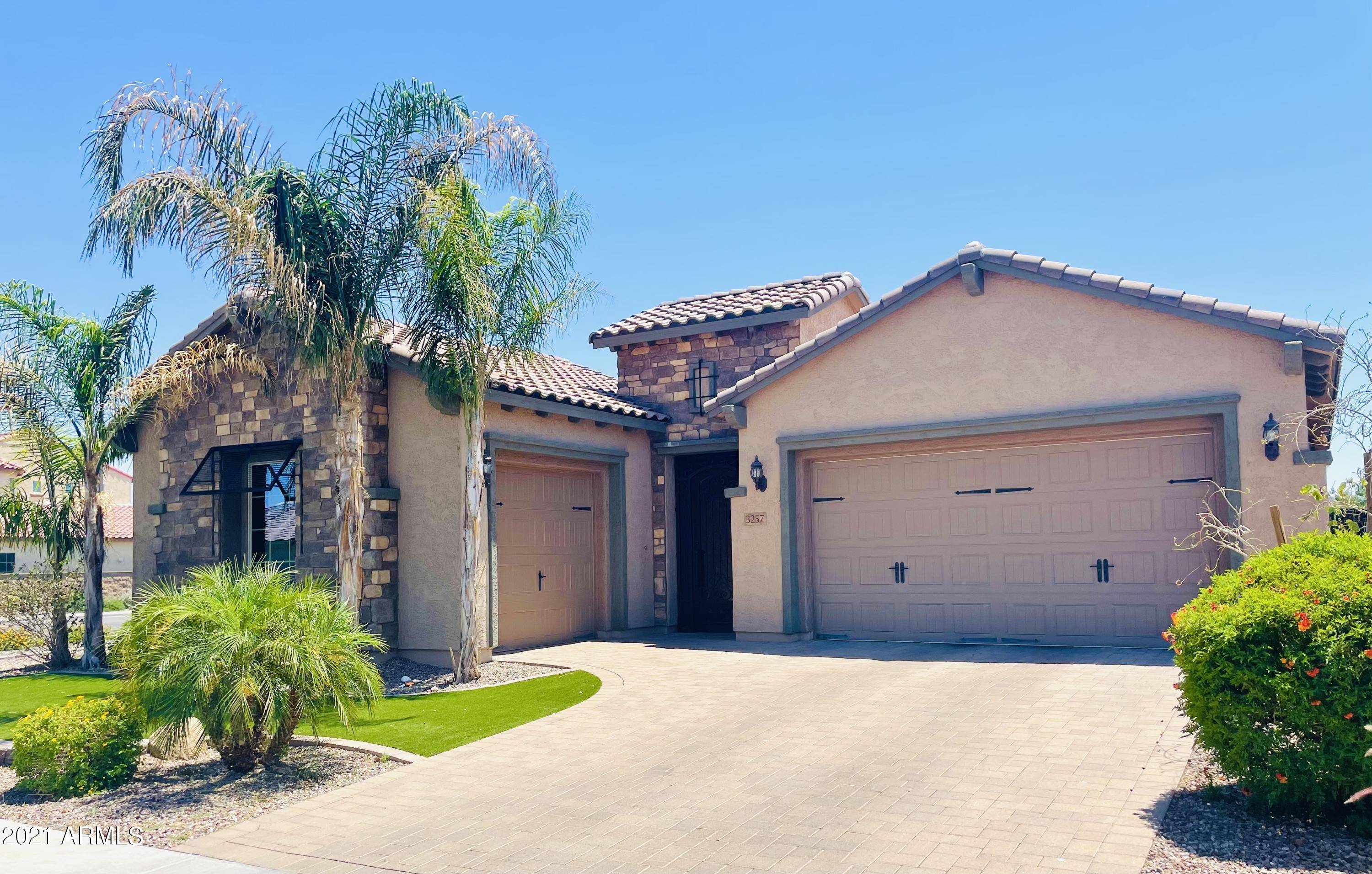 3257 E NIGHTINGALE Lane, Gilbert, AZ 85298