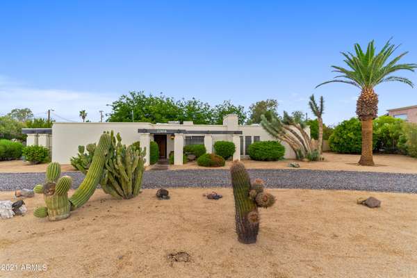 13616 N HAYDEN Road, Scottsdale, AZ 85260