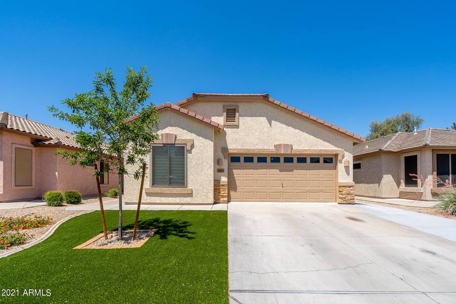 956 S ROCA Street, Gilbert, AZ 85296