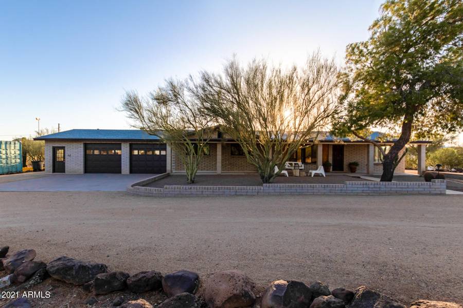 45024 N 6TH Street, New River, AZ 85087