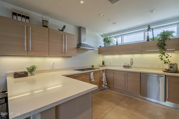 Scottsdale, AZ 85251,4745 N SCOTTSDALE Road #4005