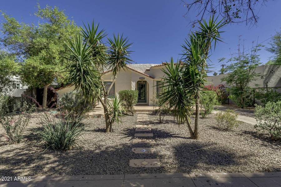 1554 E CHEERY LYNN Road, Phoenix, AZ 85014