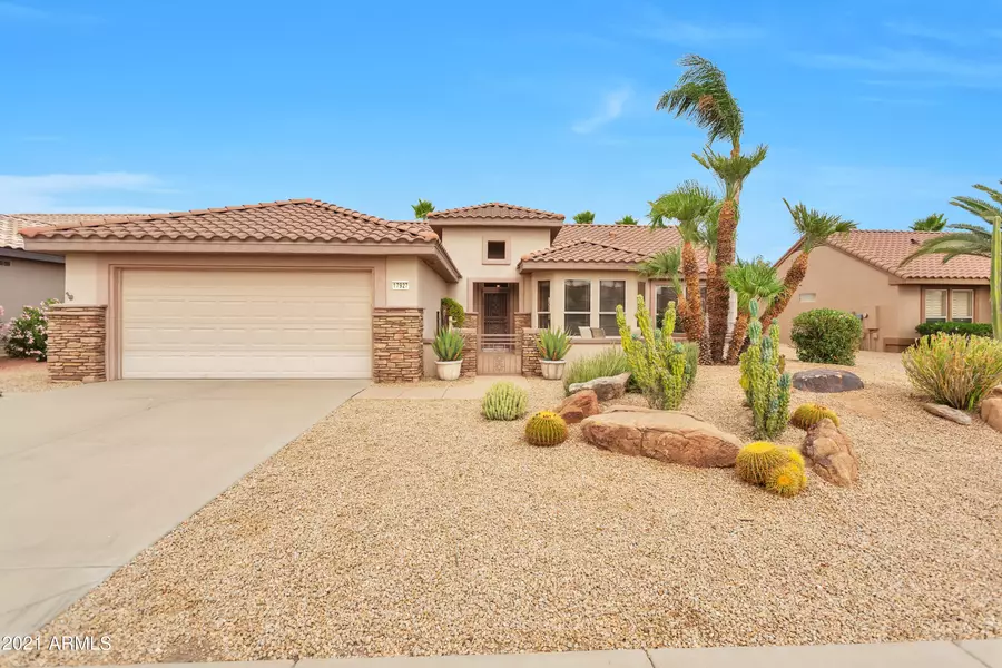 17927 N ESTRELLA VISTA Drive, Surprise, AZ 85374