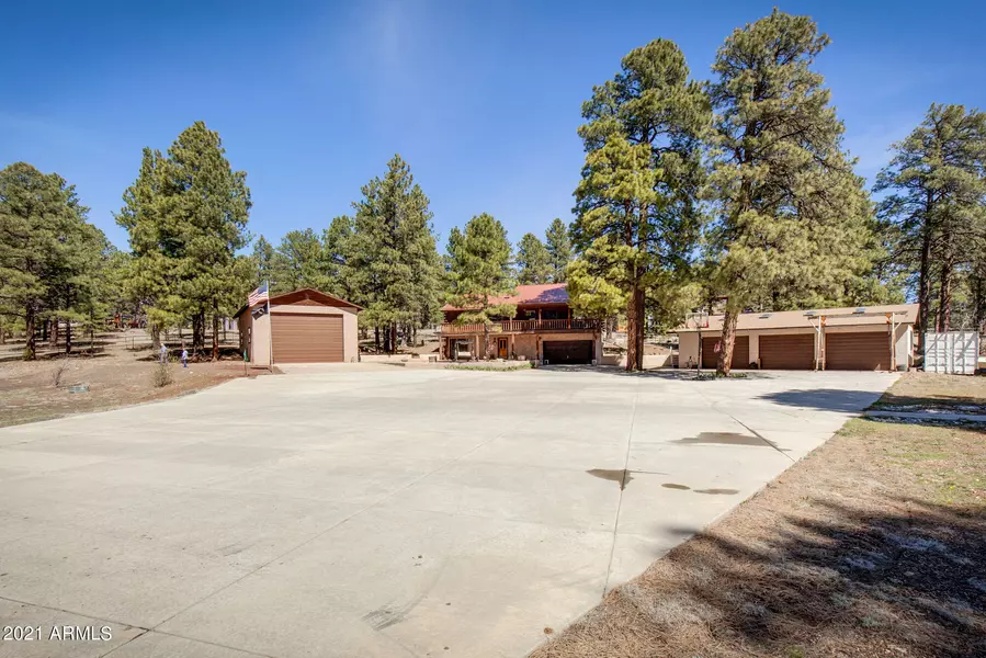 5901 TOWNSEND WINONA Road, Flagstaff, AZ 86004