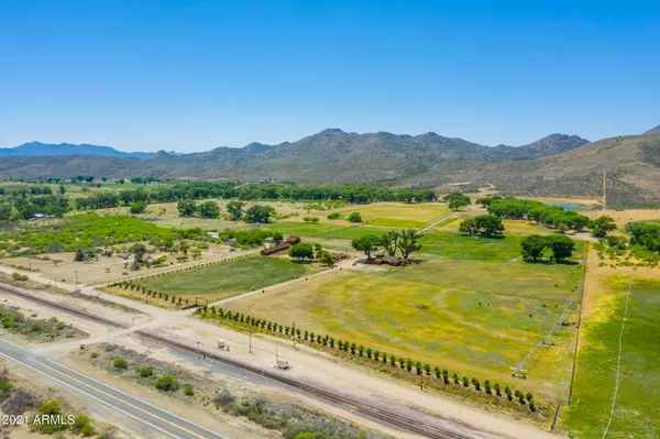 Skull Valley, AZ 86338,4610 S OLD SKULL VALLEY Road