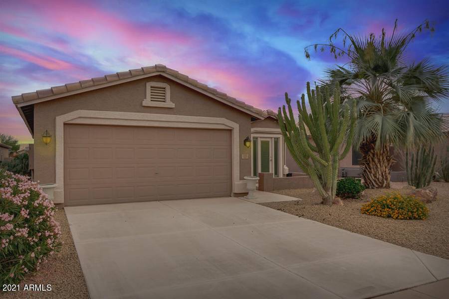 1383 E Cherry Hills Drive, Chandler, AZ 85249