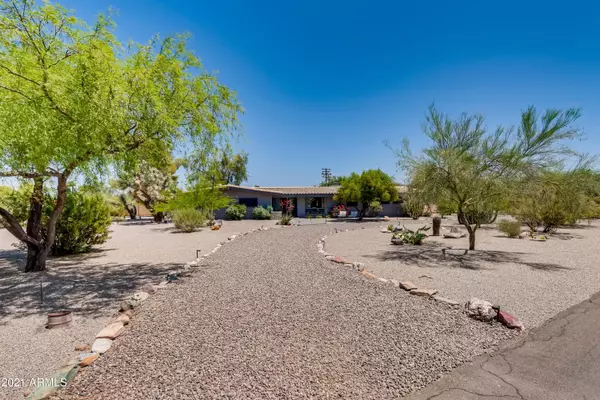Scottsdale, AZ 85260,7602 E PARADISE Drive