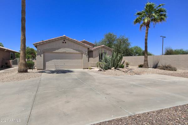 Gilbert, AZ 85298,4388 E STRAWBERRY Drive