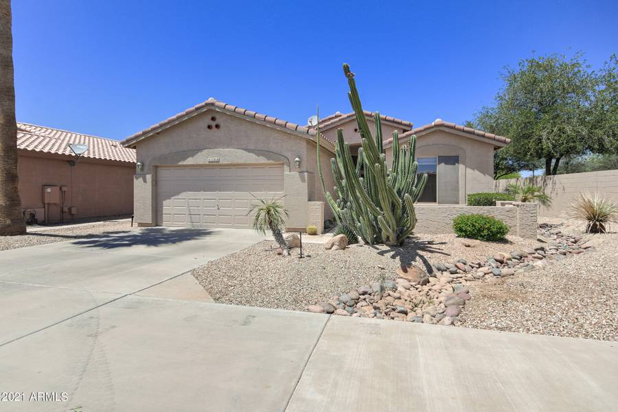 4388 E STRAWBERRY Drive, Gilbert, AZ 85298