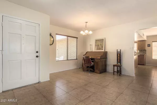 Scottsdale, AZ 85254,4925 E DAHLIA Drive