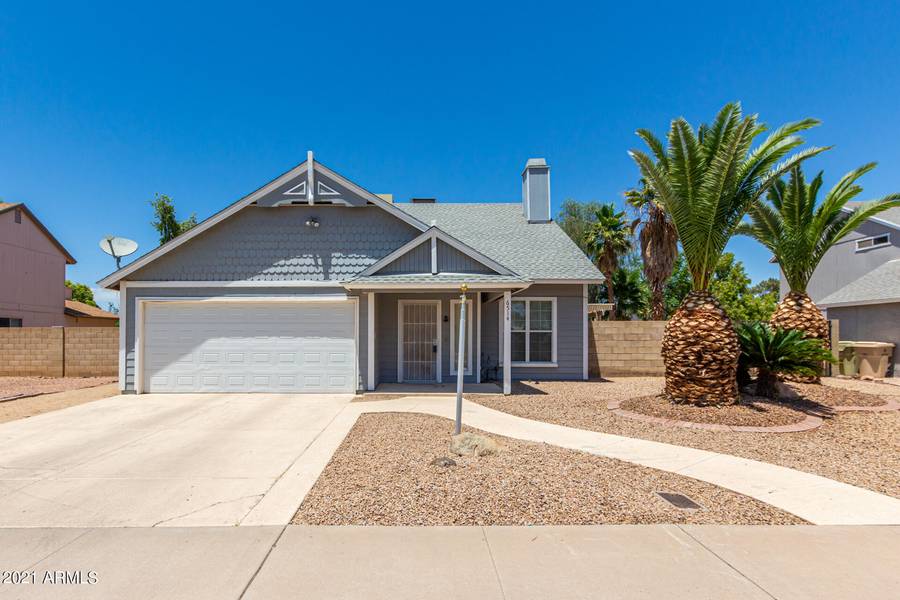 6514 W LUPINE Avenue, Glendale, AZ 85304