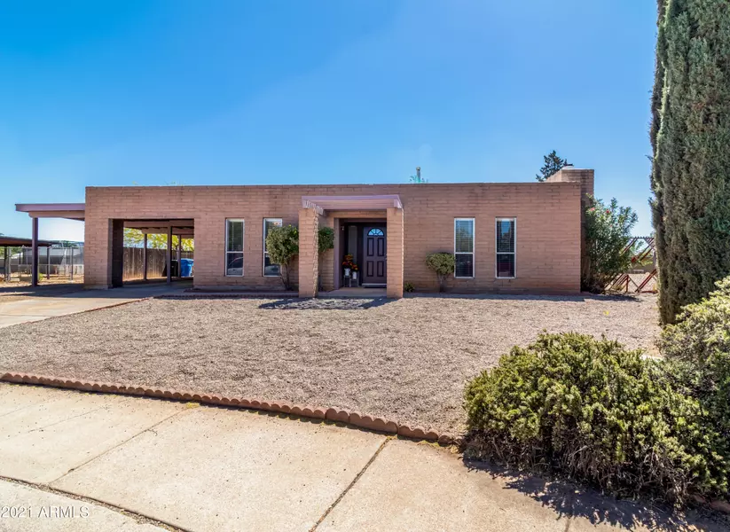 933 CORTE REY --, Sierra Vista, AZ 85635