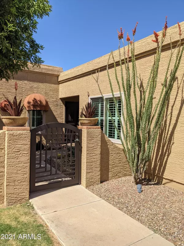 Mesa, AZ 85203,1360 E BROWN Road #18