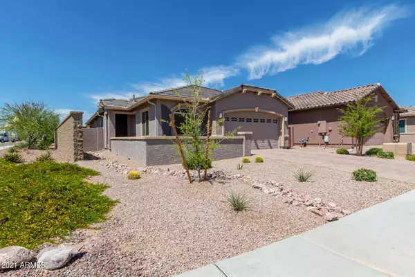 4230 W PALACE STATION Road, New River, AZ 85087