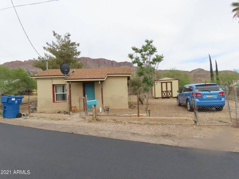 25 N Rainbow Avenue, Superior, AZ 85173