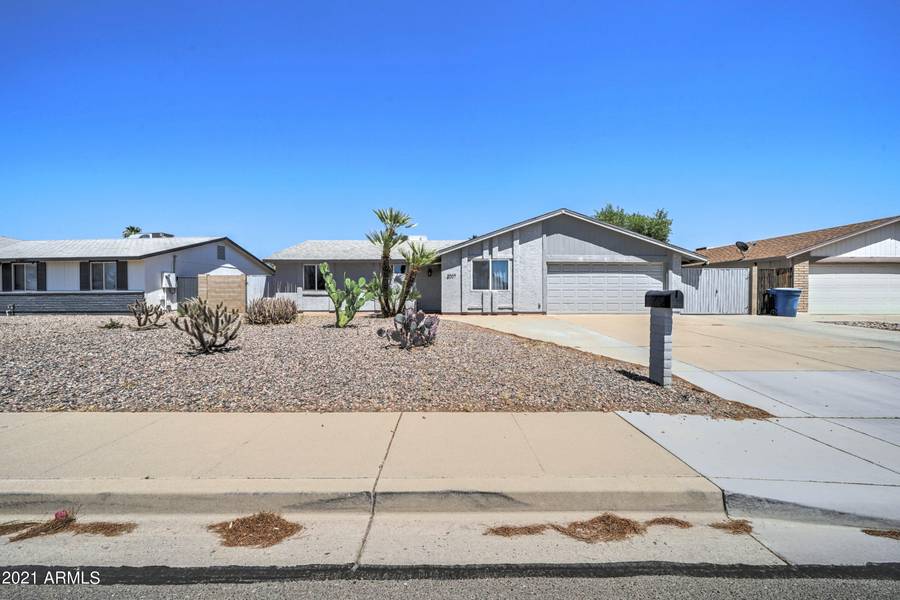 2007 N ARROWHEAD Drive, Chandler, AZ 85224