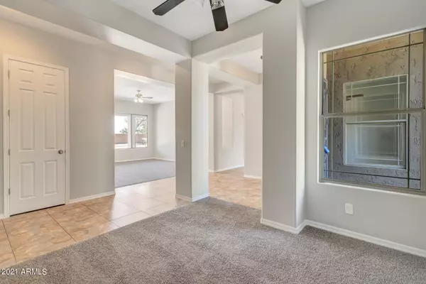 Glendale, AZ 85303,8207 W San Juan Avenue