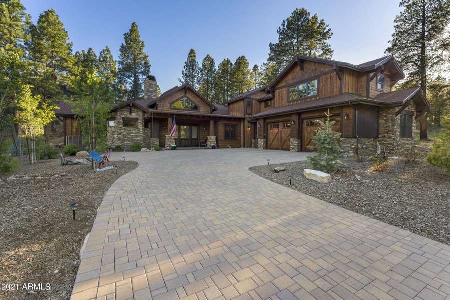 3267 S Tehama Circle, Flagstaff, AZ 86005