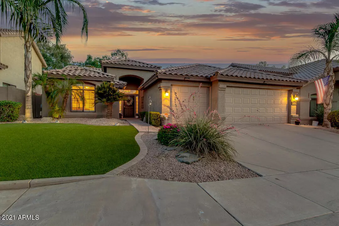 Chandler, AZ 85248,1281 W HONEYSUCKLE Lane