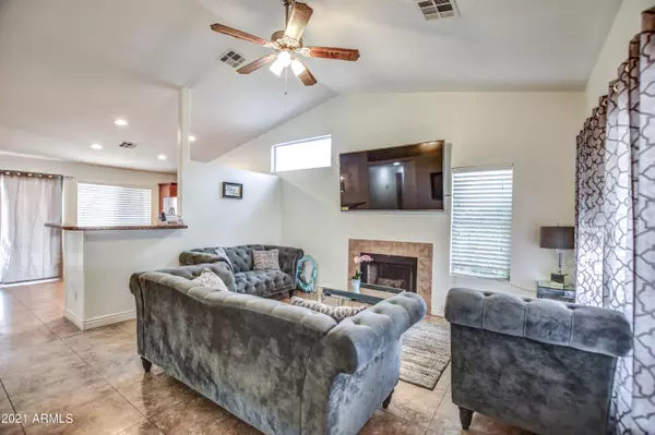 Glendale, AZ 85303,5270 N 79TH Avenue