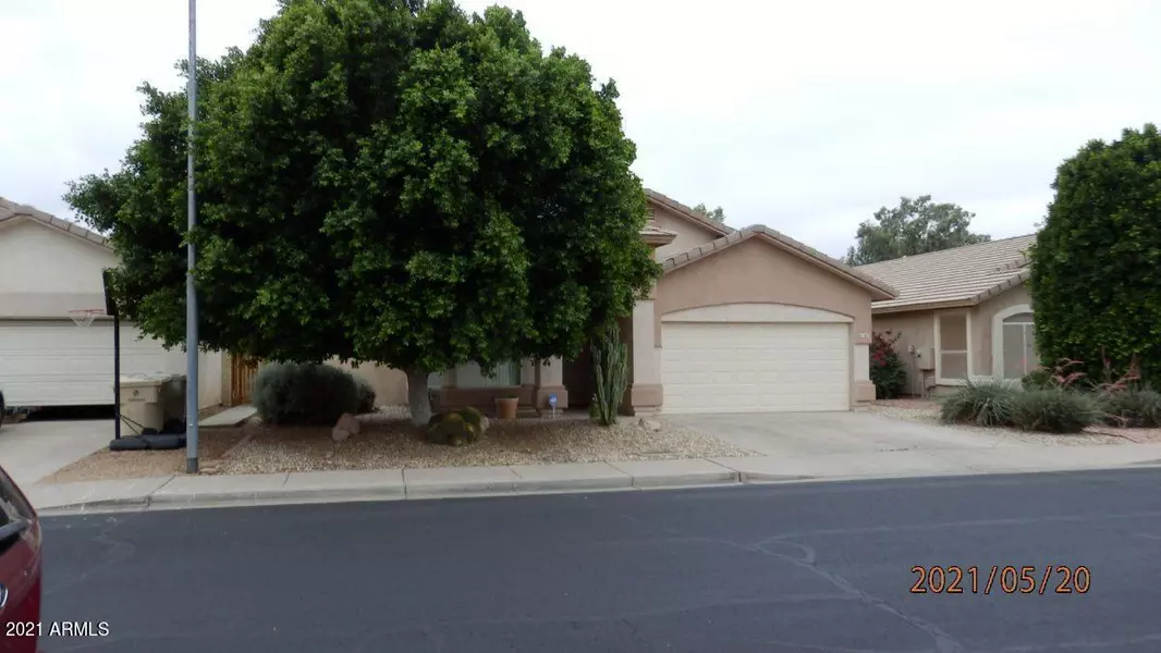 6147 W NAVAJO Drive, Glendale, AZ 85302