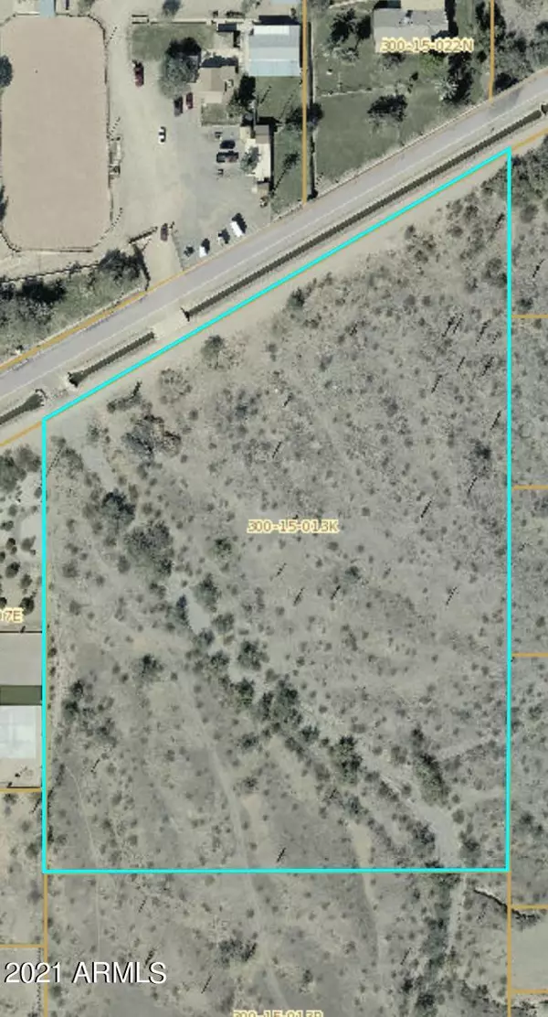 Laveen, AZ 85339,3201 W CARVER Road #-