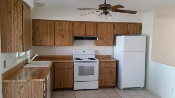 Peoria, AZ 85345,7902 W LINCOLN Street