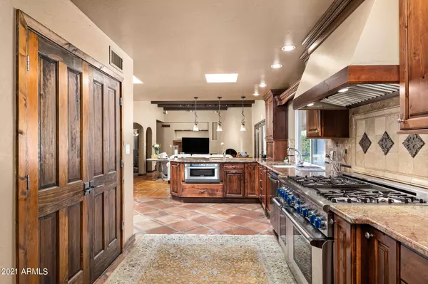 Paradise Valley, AZ 85253,6824 E HUMMINGBIRD Lane