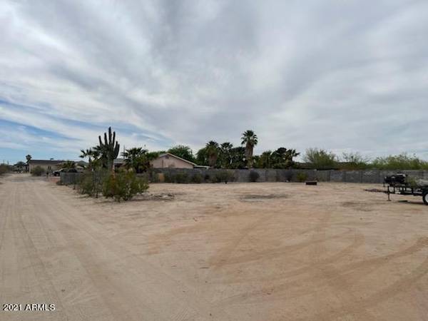 Casa Grande, AZ 85122,0 W WICKIUP Drive #-