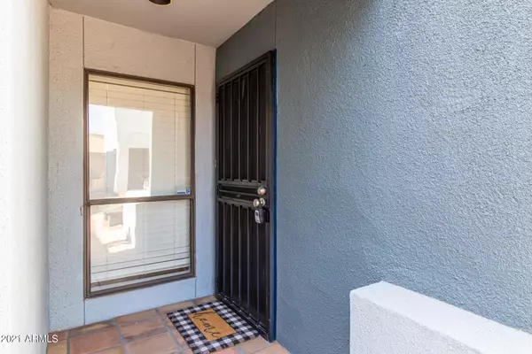 Phoenix, AZ 85013,2 W GEORGIA Avenue #9