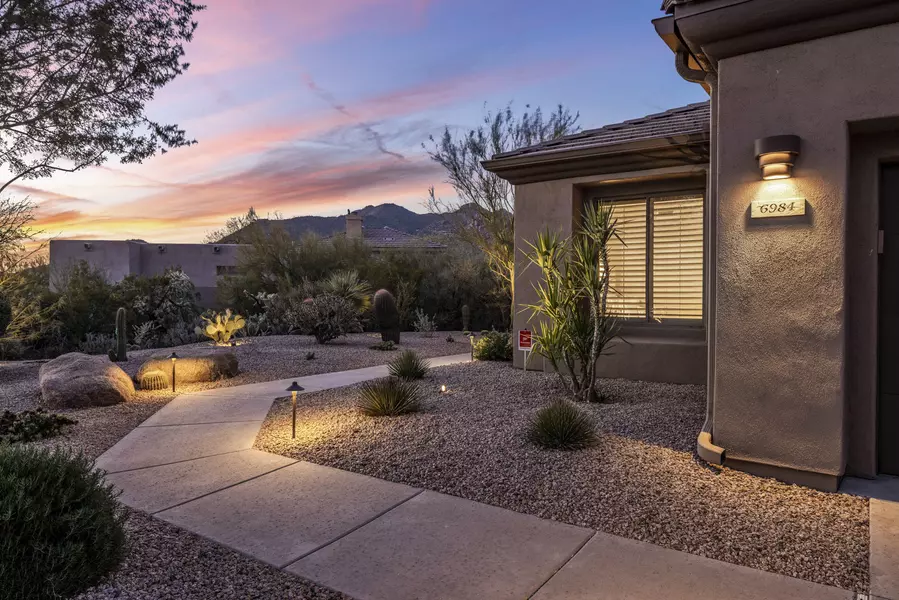 6984 E CANYON WREN Circle, Scottsdale, AZ 85266