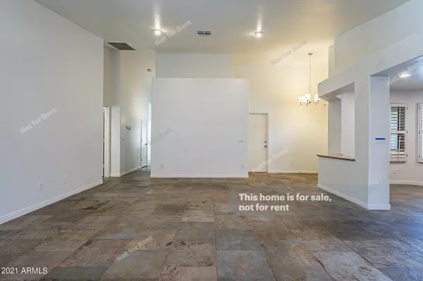 Phoenix, AZ 85022,1805 E JUNIPER Avenue