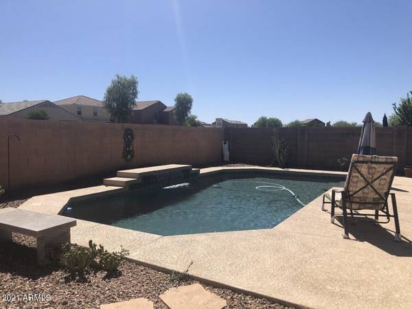 San Tan Valley, AZ 85143,28683 N COAL Avenue