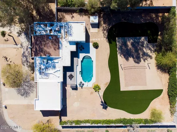 Paradise Valley, AZ 85253,10462 N 60TH Place