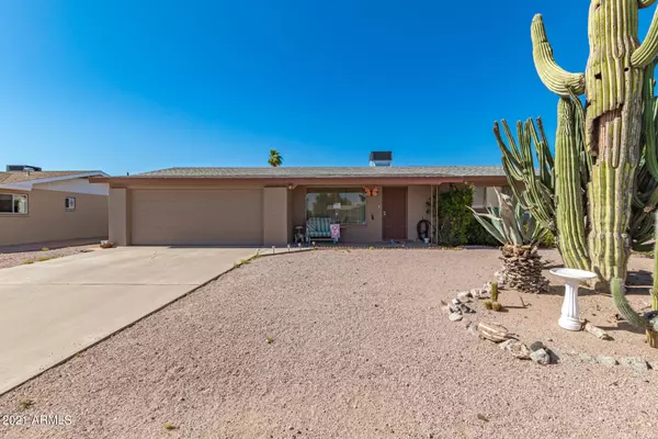 6538 E ADOBE Road, Mesa, AZ 85205