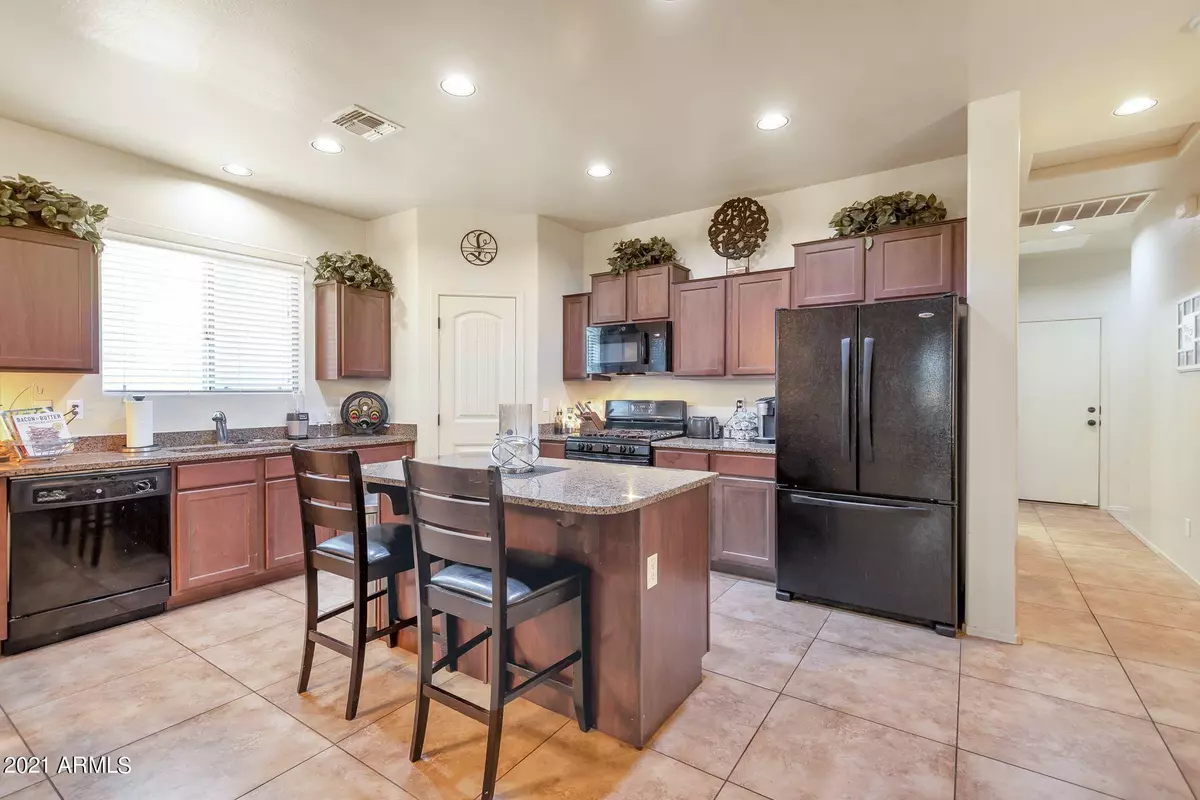 Queen Creek, AZ 85142,21871 S 215TH Street