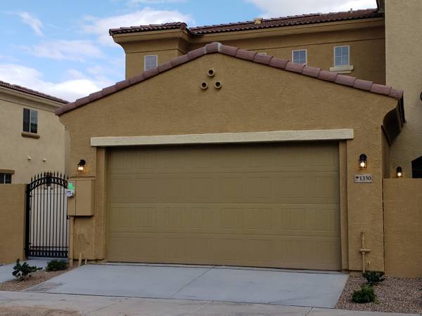 Mesa, AZ 85210,1367 S COUNTRY CLUB Drive #1330