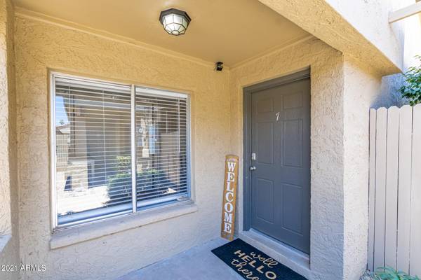 Phoenix, AZ 85023,2416 W CARIBBEAN Lane #7