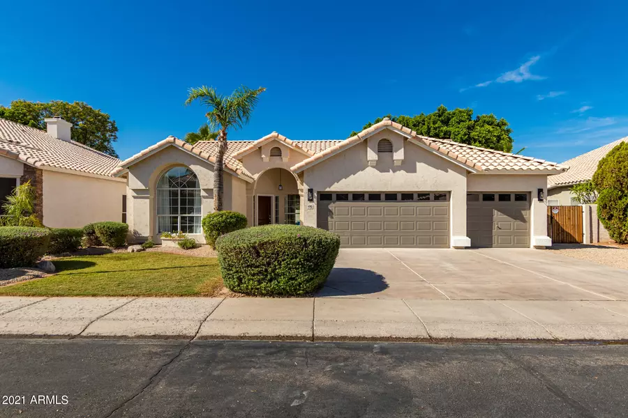 6245 W ROSE GARDEN Lane, Glendale, AZ 85308