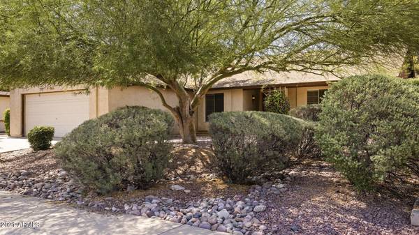 Chandler, AZ 85224,2227 W HIGHLAND Street