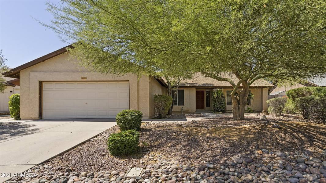 2227 W HIGHLAND Street, Chandler, AZ 85224